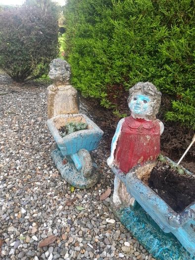 concrete garden statues