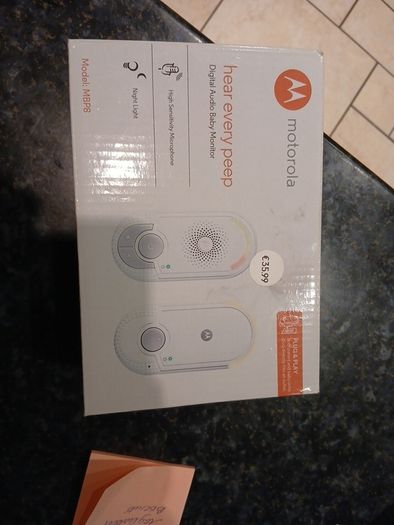 Motorola MBP8 Digital Audio Baby Monitor
