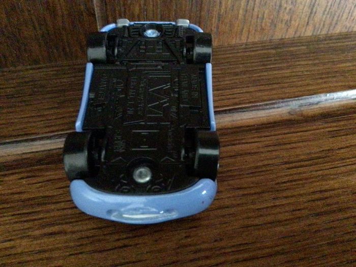 Disney Cars Sally Porsche die cast car
