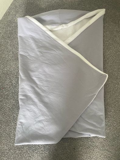 Lil & Izzy car seat blanket