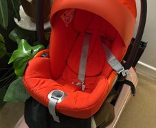 Cybex Cloud Z2 i-Size Baby Car Seat + ISOFIX Base Z2