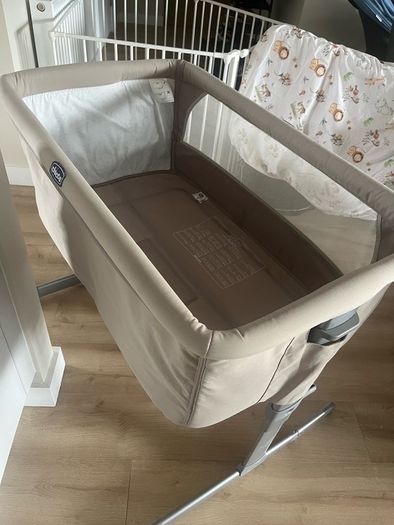 Chicco bedside baby crib - almost like new