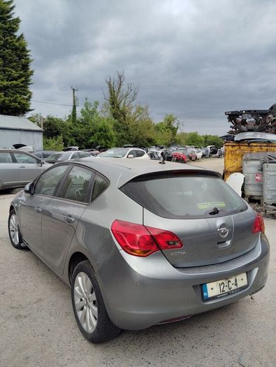 Breaking Opel astra 2012 1.3 diesel