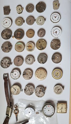 Lot of 60 Ladies Wrist movements incl: Rolex Unicorn Prima