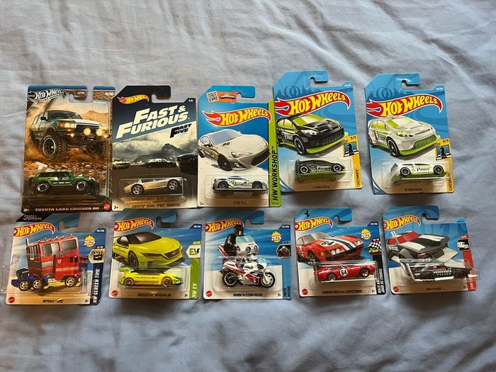 Hot wheels mainline bundle