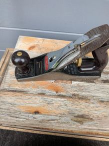 2 Handplanes (Stanleys, Block and No. 4 Bailey), with original holders