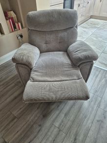 Grey Recliner - Electric - Needs To Be Gone By Tuesday