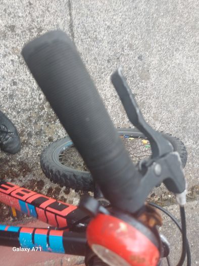 CUBE Kids  Bicycle in excellent condition