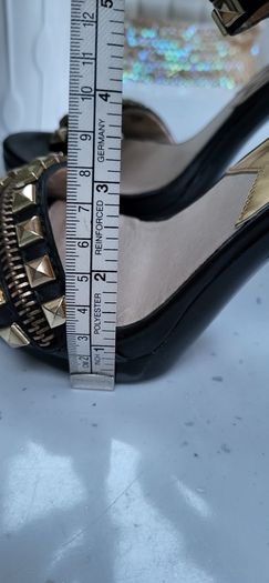 Michael Kors black and gold sandals Sz 40 (Fit 7-7.5UK) - Bnwot Rrp 240