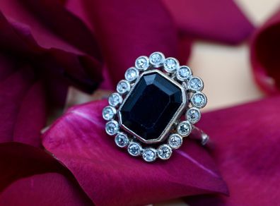 Art Deco Sapphire & Diamond Ring - Platinum