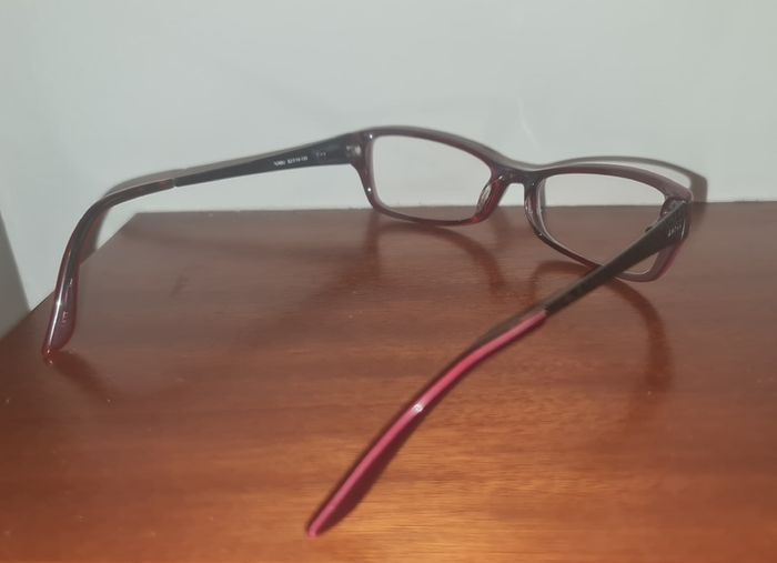 Guess frames