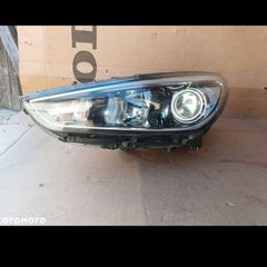 hyundai i30 headlight