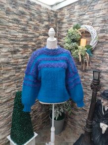 Chunky Blue and purple sweater 80s batwing Medium