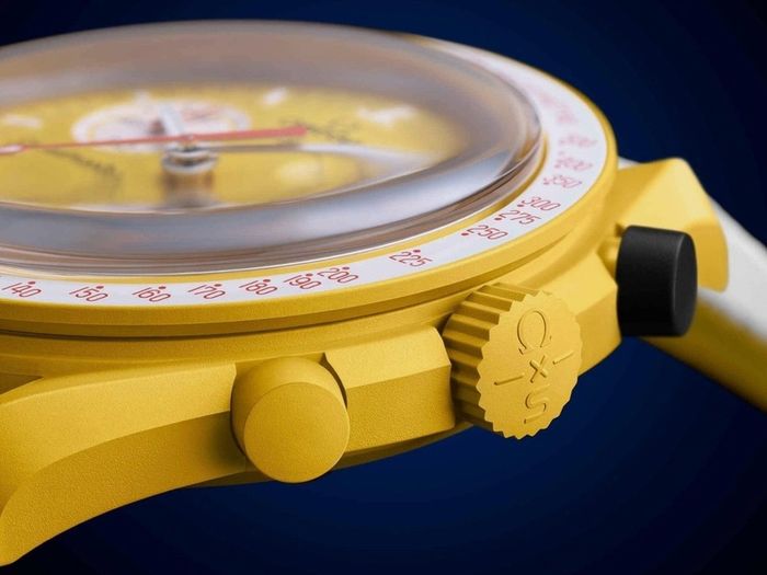 Omega moonswatch Mission to the sun
