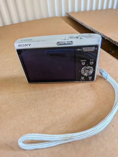 Sony DSC-T30 Cybershot Camera