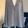 Ladies Black & Ivory Long Sleeved Blouse from Dunnes Stores. Size UK 24-26 / EU 52-54 Image 6