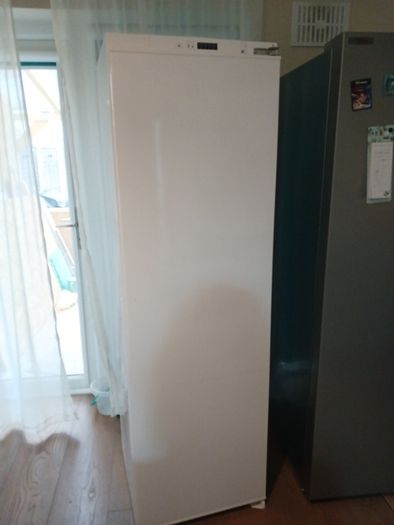 Belling integrated larder fridge
