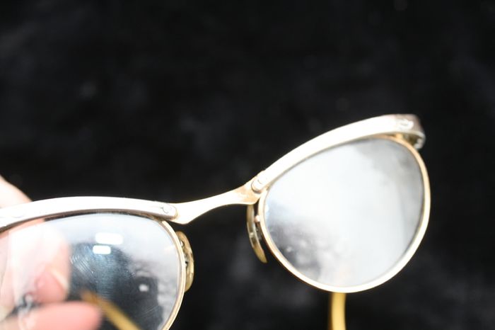 Vintage Whitney 22  Eye Glasses vintage Eyewear Retro Glasses 1/10 12K G.F.