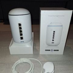 Ubiquiti UniFi Dream Machine (UDM) All-in-One Home Router
