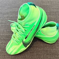 Nike football boots 5.5 uk 38.5 eu