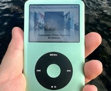 Custom iPod Classic 256GB USB-C