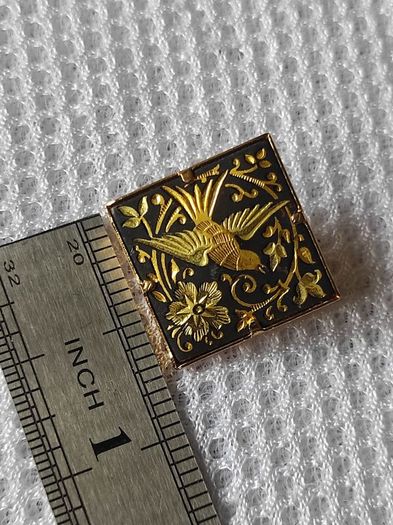brooch