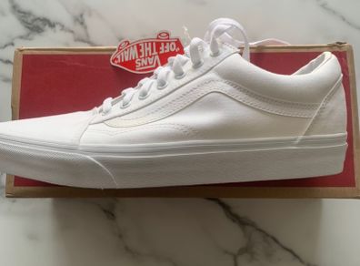 Get New Vans Leather and Canvas