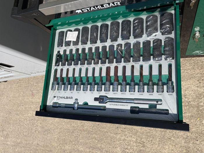 41" 7 Drawer Tool Box - Fully Loaded With Tools + Side Cabinet