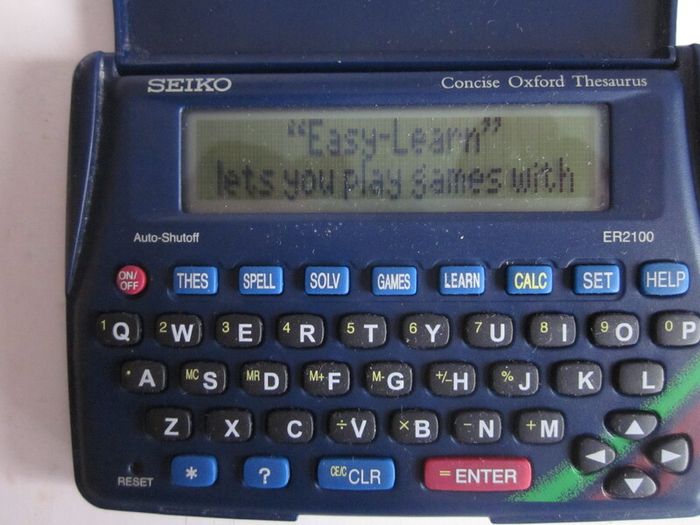 Seiko ER2100 Concise Oxford Thesaurus Fully Tested And Working Handheld