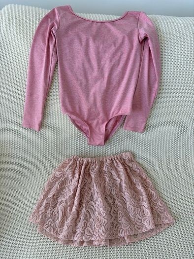 Beautiful girls ballet outfit in pink