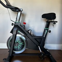 Stationary bike / Indoor Cycling Bike / Exercise Bike for Home Gym