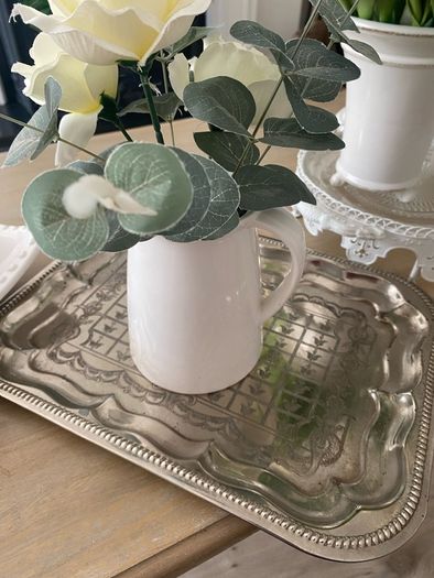 ShabbyChic Vintage Tray with jug filled with flowers