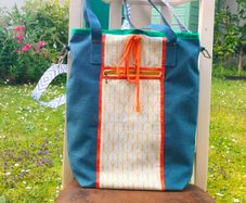 Tote college bag