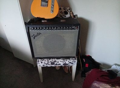 Fender guitar amp
