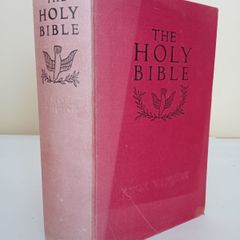 The Holy Bible: A Translation from the Latin Vulgate in the Light of the Hebrew and Greek Originals Translated by Monsignor Ronald Knox (PT249)
