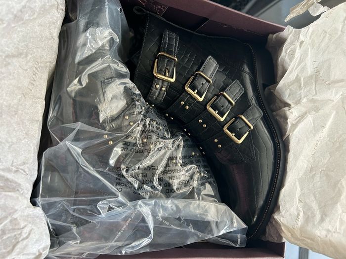 Caravela boots