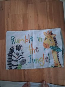 Beautiful toddler duvet cover and duvet