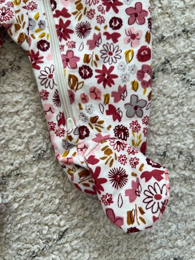 Carter's brand new baby body suit 3 months