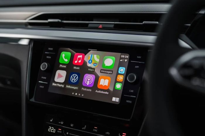 Volkswagen Factory Apple CarPlay & Android Auto activation