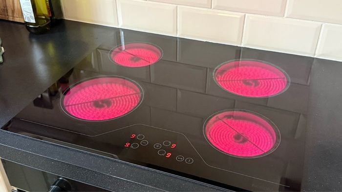NordMende 4-Zone Ceramic Hob (Fully Working)