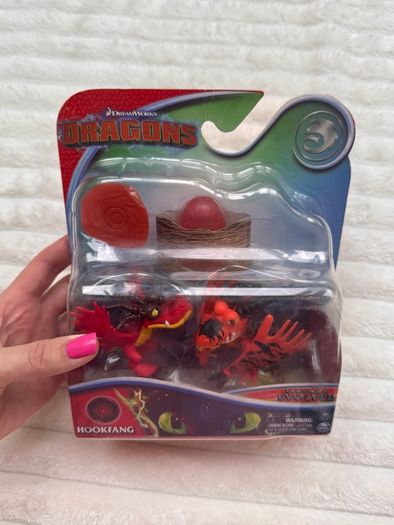 How to Train Your Dragon Legends Evolved Evolution Mini Hookfang Damaged Box Please see photos