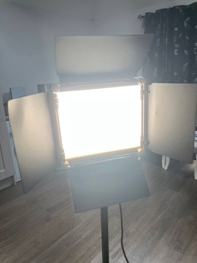 Brand New Neewer NL 660 LED Video Light + Stand + Black Backdrop Bundle