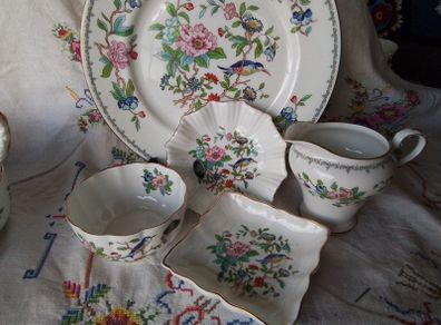 Aynsley Pembroke China Pieces