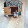 Melissa & Doug doorbell house Image 2