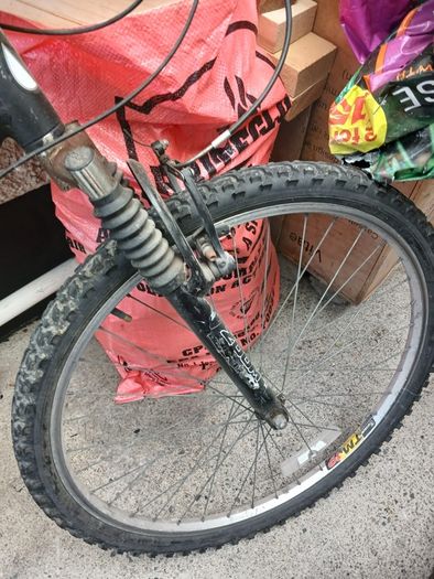 Tempest Venture Mens  Bike.