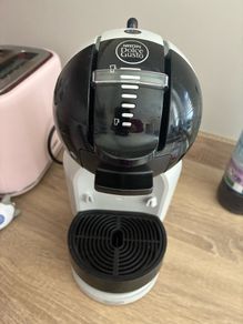 Nescafe Dolce Gusto coffee machine