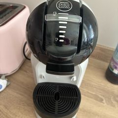 Nescafe Dolce Gusto coffee machine