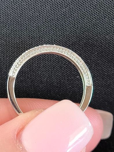 9ct white gold diamond eternity/wedding ring