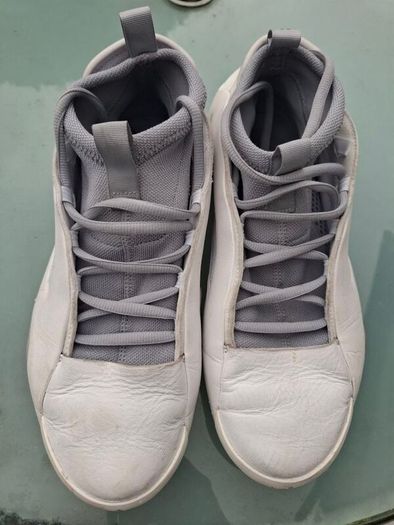 Adidas Harden Volume 8