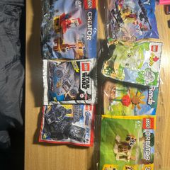 7 Lego polybags